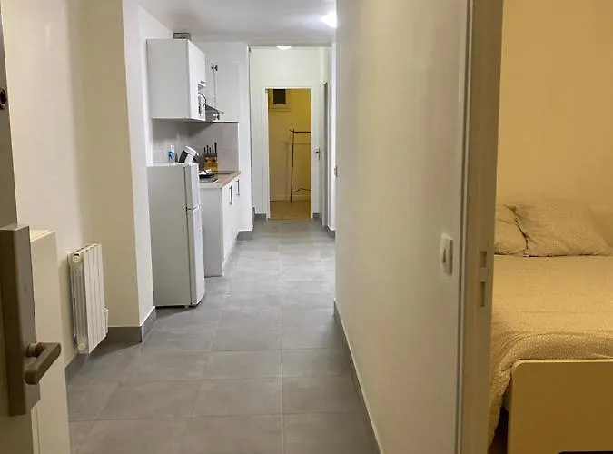Апартаменты Loft Entier Parisien-paris11