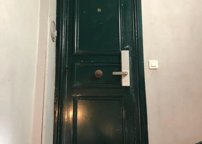 Апартаменты Loft Entier Parisien-paris11
